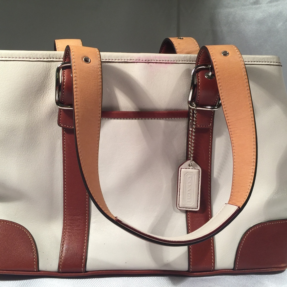 Women's Rare Coach Canvas/Leather Purse, White/Tan